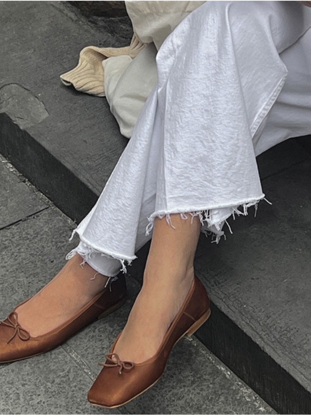 Women's Brown Square-Toe Ballet Flats with Bow